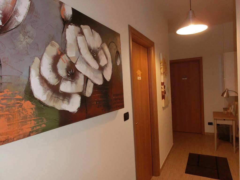 Reale House Rooms Rzym Zewnętrze zdjęcie